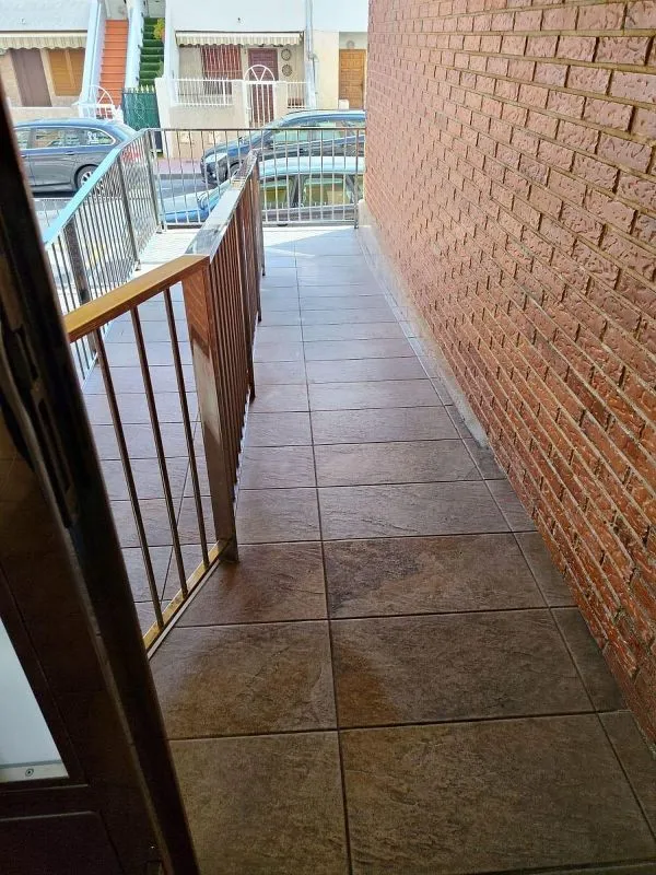 hallway_entrance