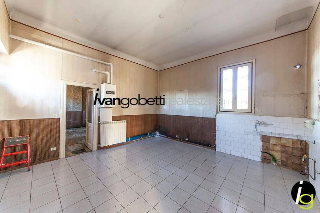Toad - Rustic Farmhouse with Views in Busto Arsizio