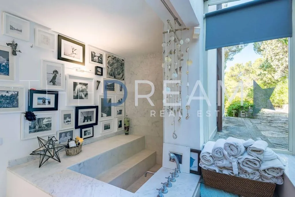 Vannitoad - Luxury Villa with Sea View in Rosignano Marittimo
