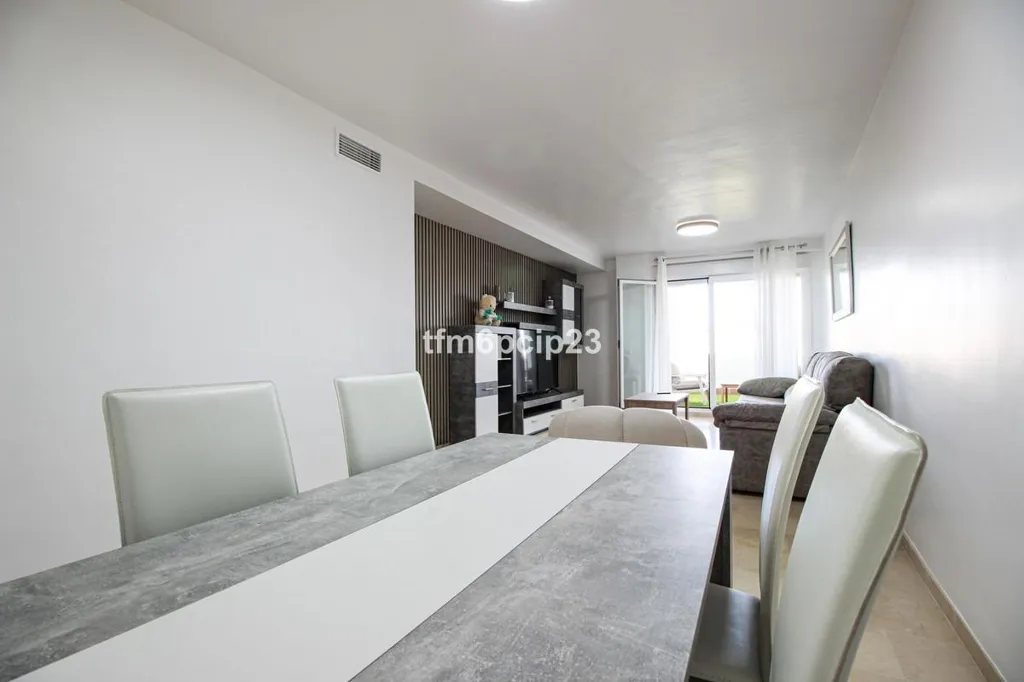 Salle à manger - Ground Floor Apartment with Golf Views in Manilva