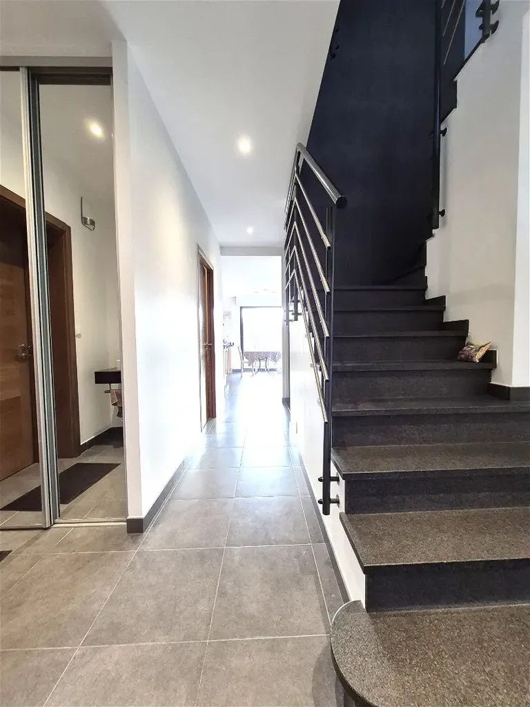Maison 10 pièces à Cambrai