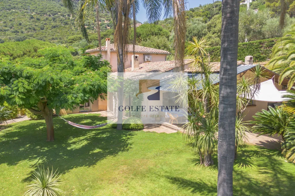 Giardino - Traditional House with Pool in Cavalaire-sur-Mer