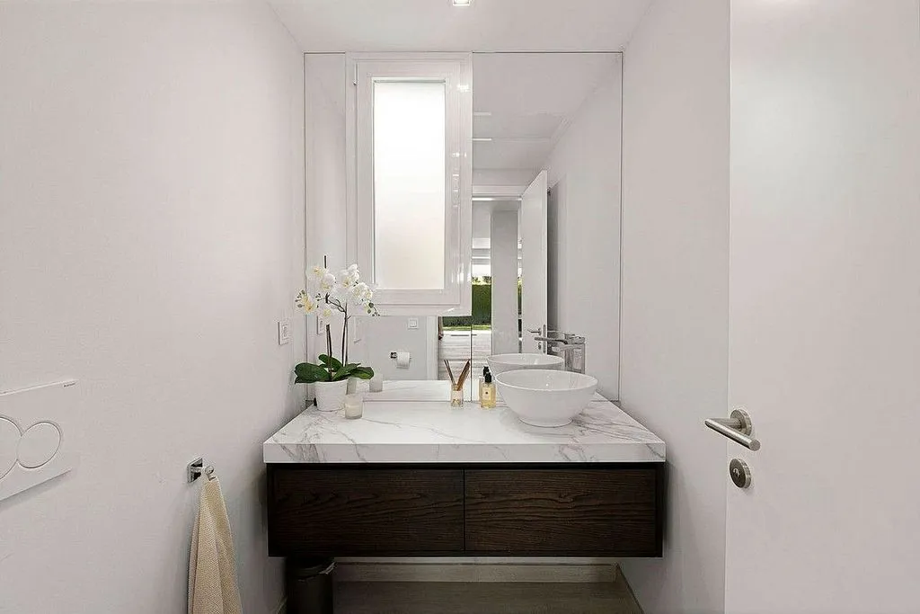Salles de bain - Chalet with Pool and Terrace in Old Town