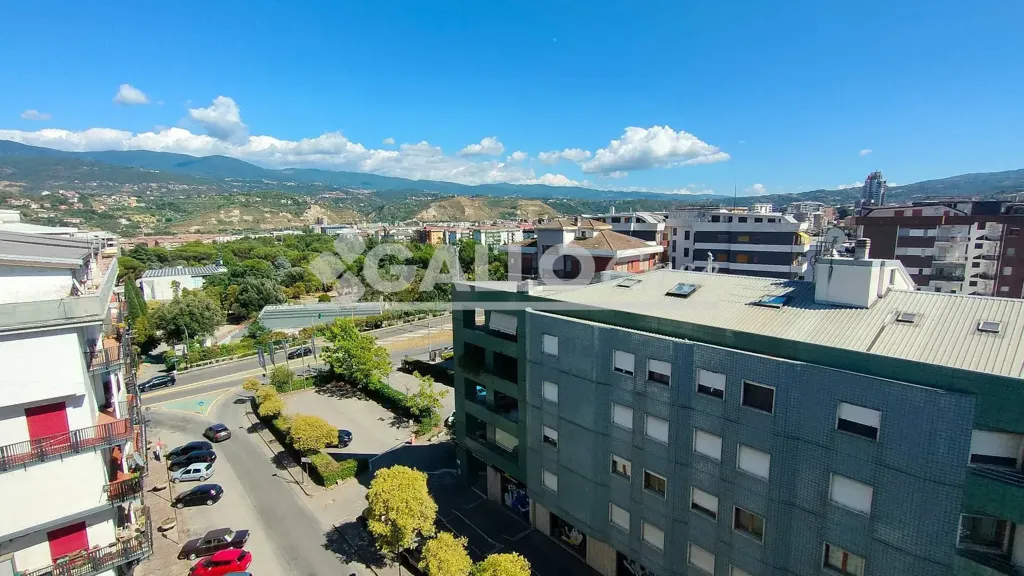 Rõdu - Panoramic Apartment with Dual Access in Rende