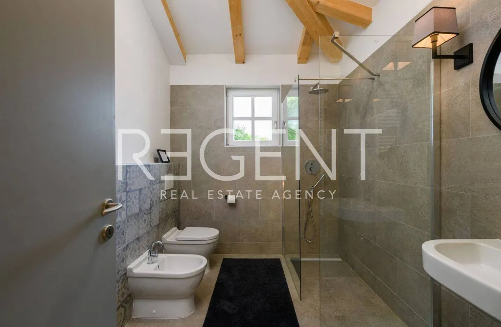 Bagni - Designer Villa with Pool in Tinjan