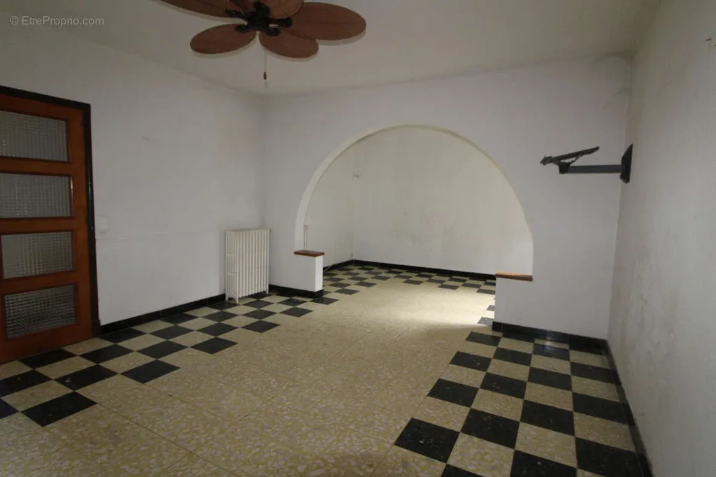 Toad - Traditional Villa with Garden in Limoux Centre