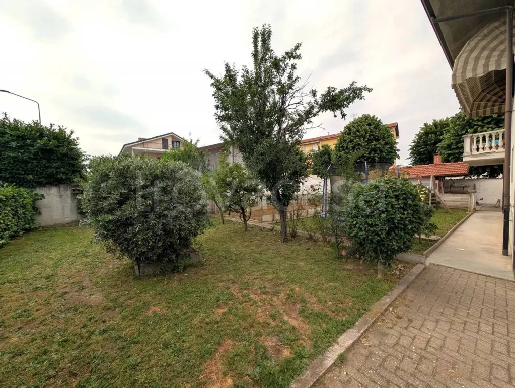 Jardin - Villa with Garden and Pool in Beinette