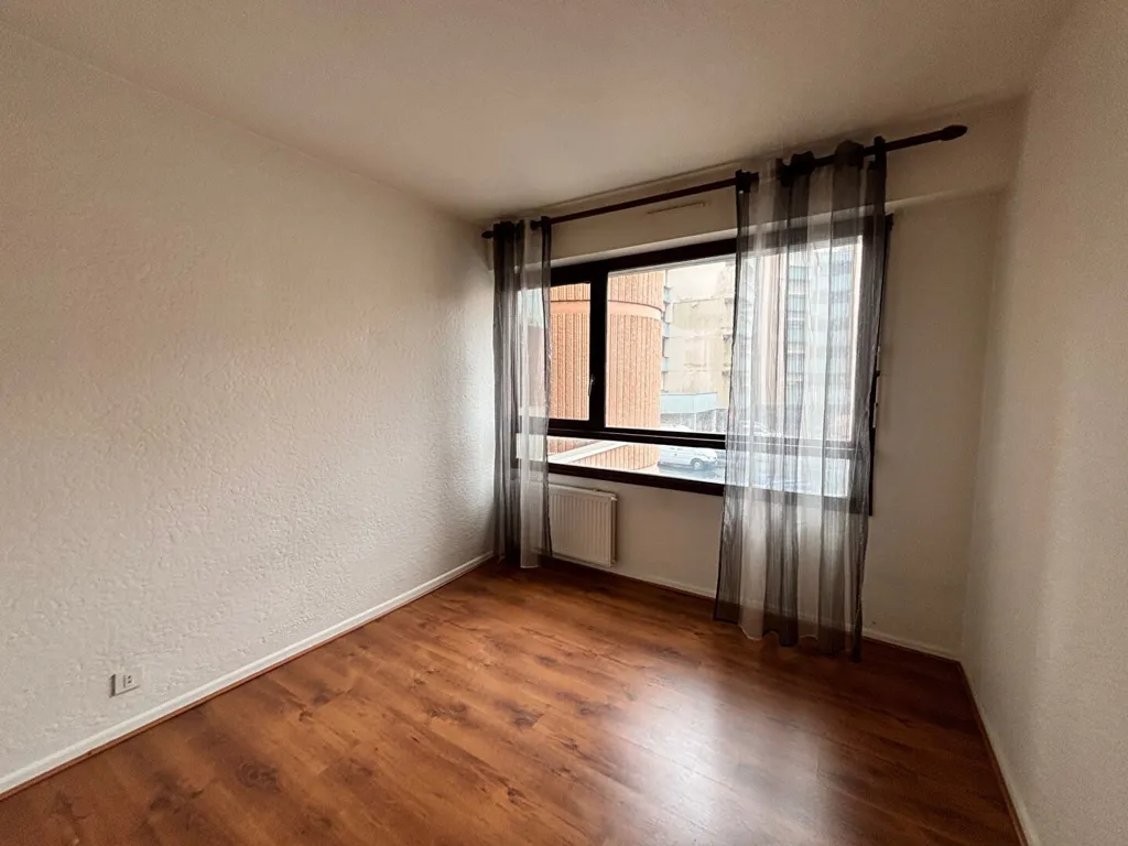 Pièces - Appartement avec Balcon et Parking à Dax