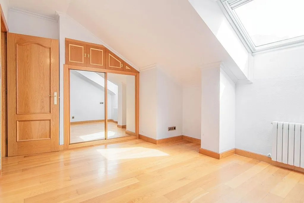 Pièces - Duplex Flat with Sea View in Gijón Centre