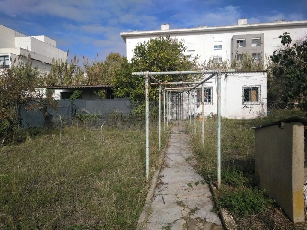 Jardin - Urban Land with Development Potential in Ajuda, Lisbon