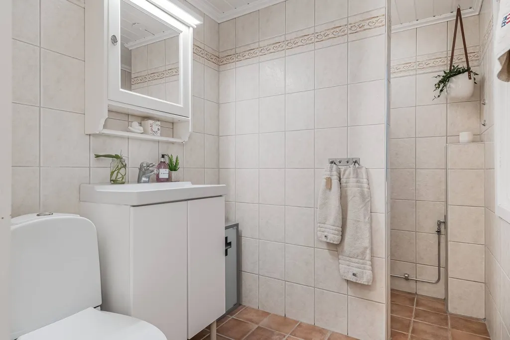 Salles de bain - Maison 3 pièces à Sundsvalls kommun