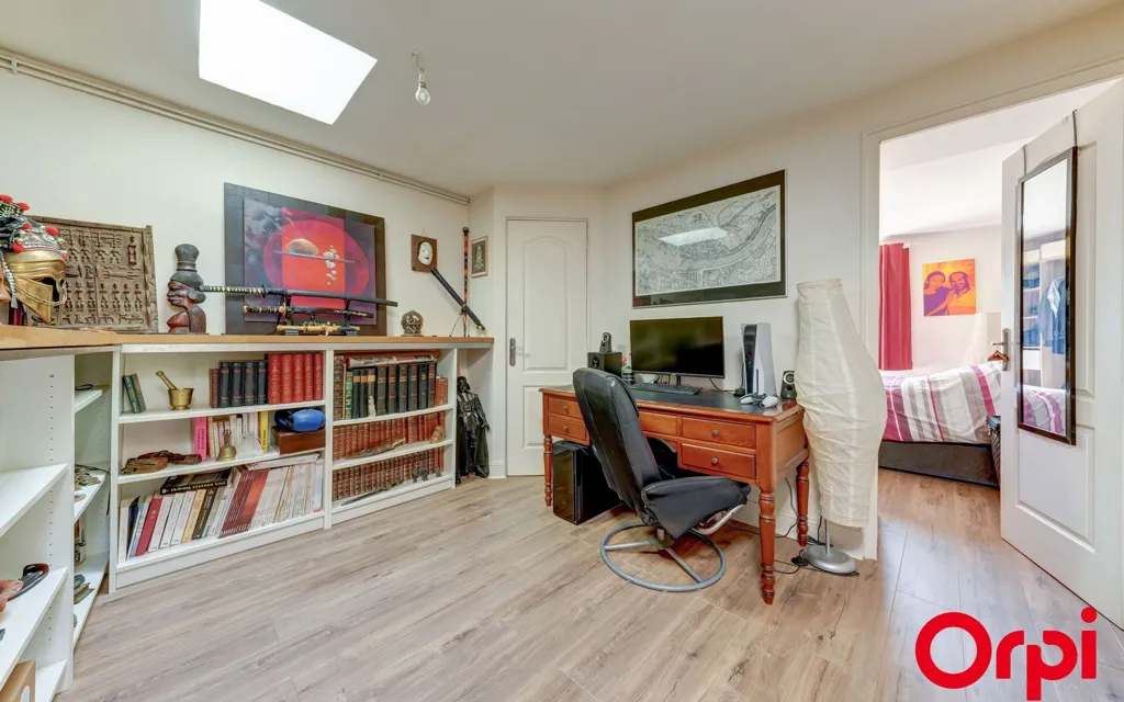 Office - Charming 2-Bedroom House in Caluire