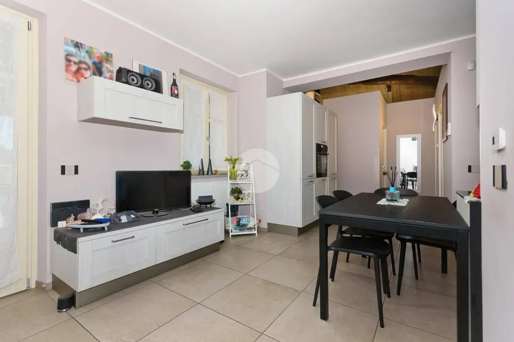 Salle à manger - Renovated Apartment with Garden in Bra
