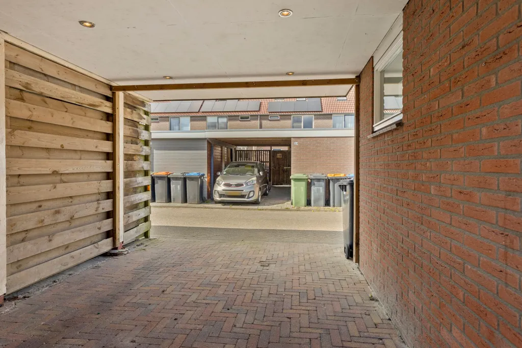 Garage - Maison 5 pièces à Assen