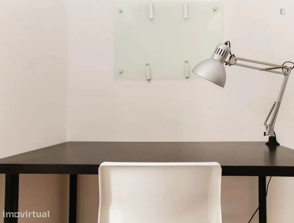 Office - Private Room in Coimbra, Cidral