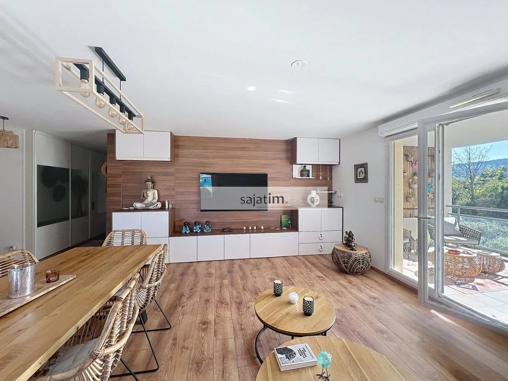 Elutuba - Luxury T3 Apartment with Terrace in La Ciotat