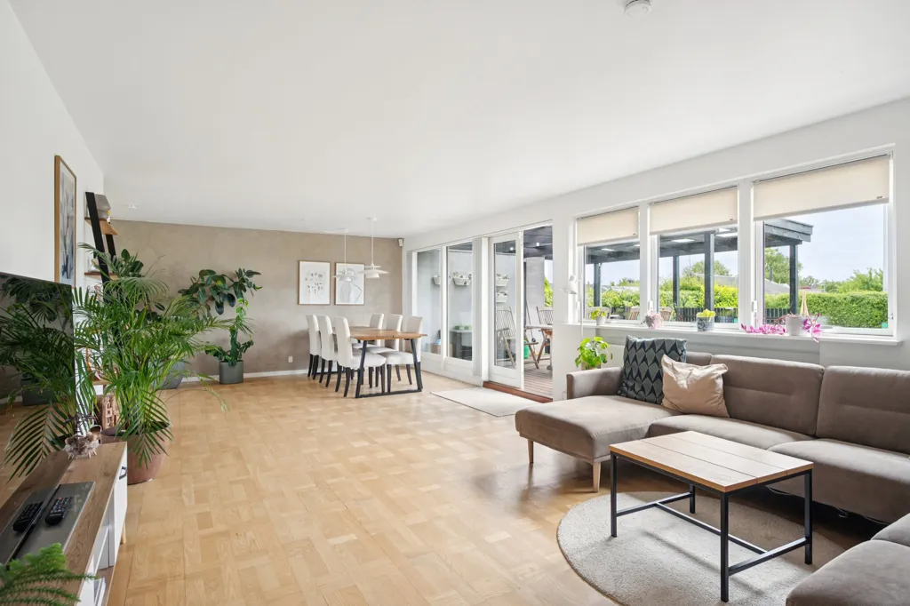 Elutuba - Villa with Garden in Ålsgårde