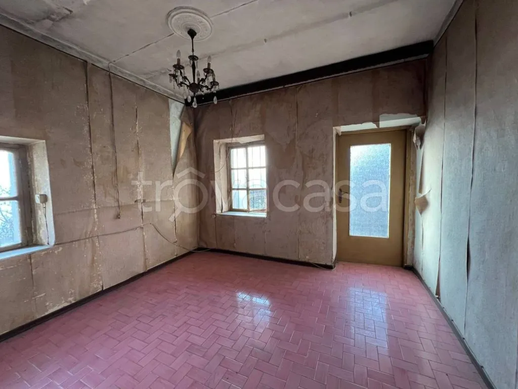 Toad - Rustic Casale with Open View in Envie