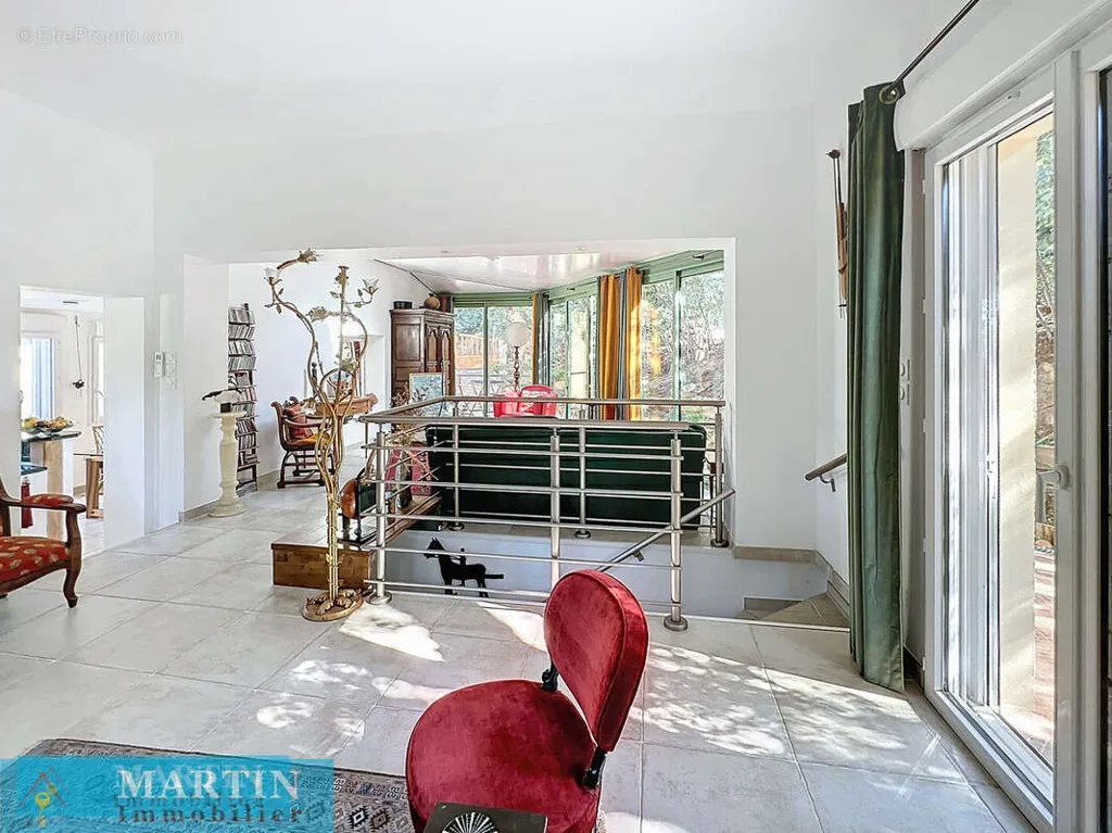 Elutuba - Villa with Garden View in Le Boulou