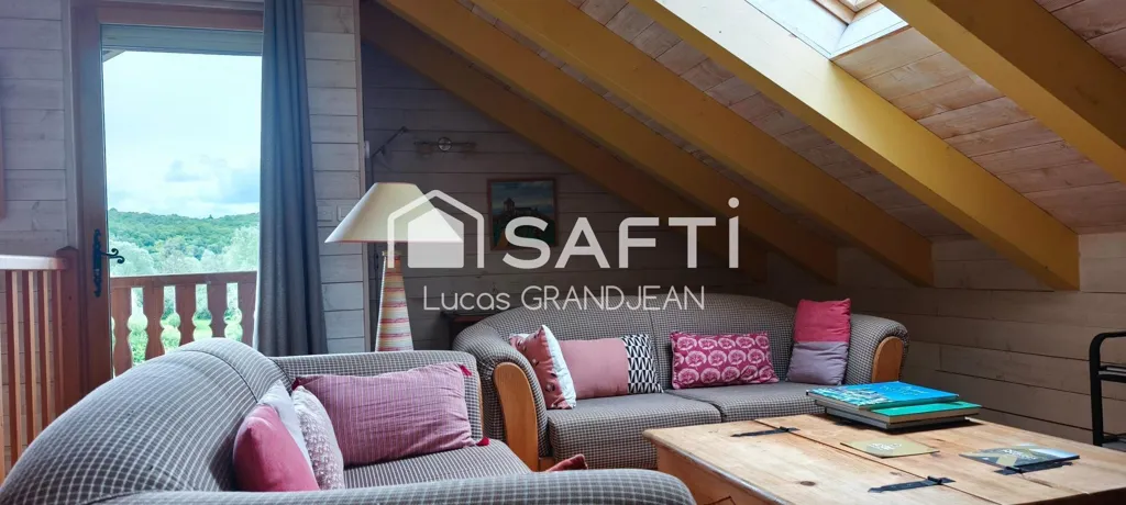 Séjour - Chalet avec Vue Lac et Sauna près de Chalain