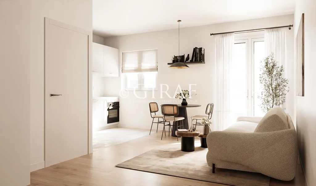 Séjour - Appartement Rénové avec Vue Jardin au Centre de Nice
