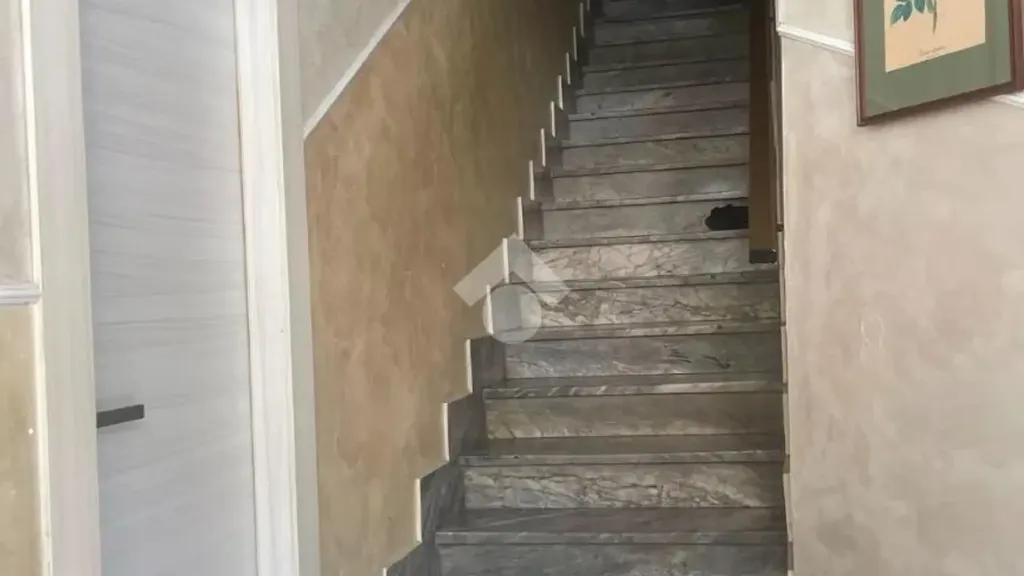 Pièces - Apartment with Balcony in Benevento