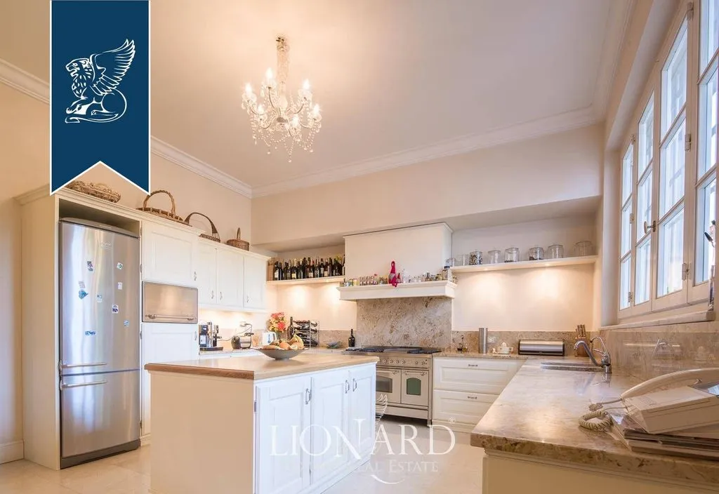 Köök - Refurbished Luxury Villa with Park in Lucca