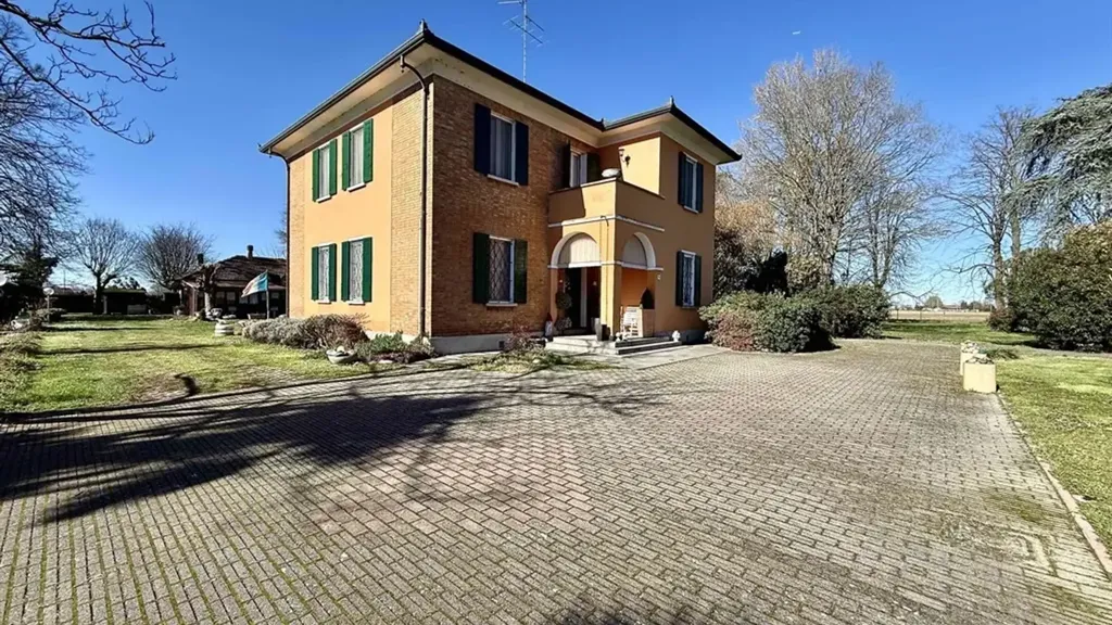 facade