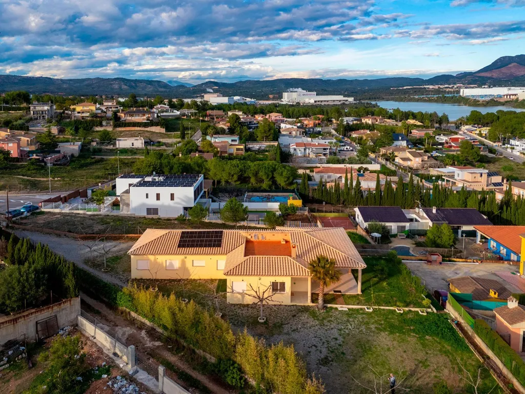 Vue aérienne - Spacious Villa with Garden in l’Alcora