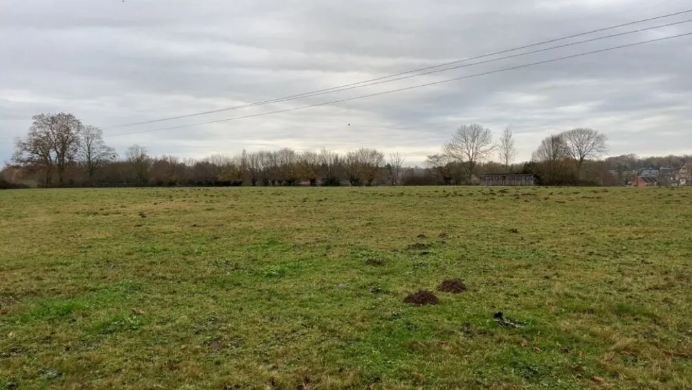 Aed - Plot for New Build House with Garden in Forges-les-Eaux