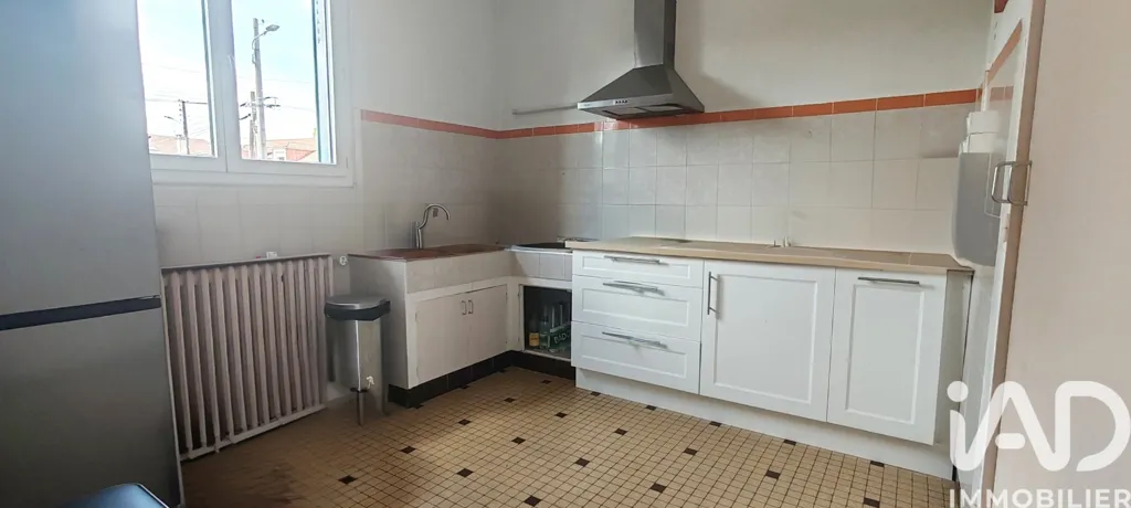 Cuisine - Maison avec Jardin et Garage à Tarbes