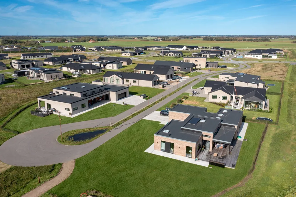Vista aerea - Year-Round Plot with 5G Coverage in Aabybro