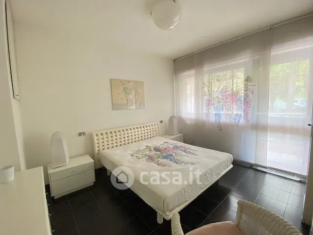 Magamistoad - Two-Level Apartment with Sea View in Riccione