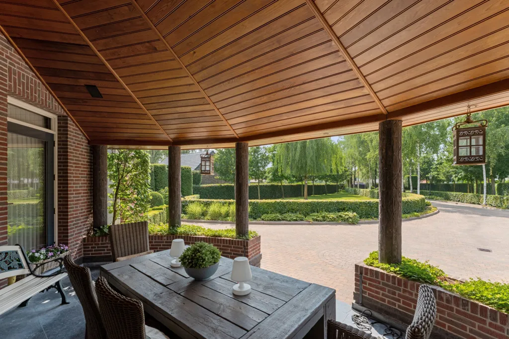 Terrass - Luxury Villa with Pool in Poppel