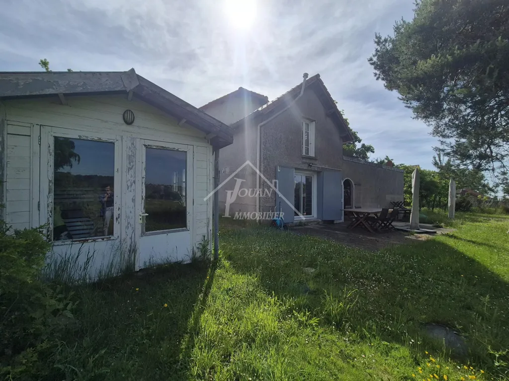Aed - Charming House with Garden in Lalizolle