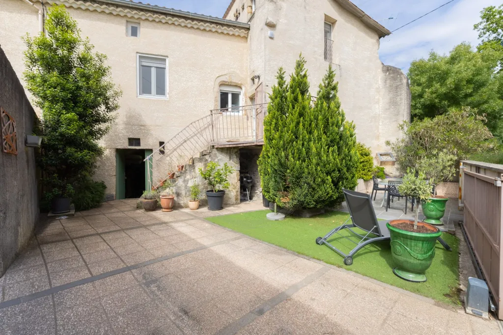 Jardin - Maison de Hameau Rénovée avec Caves à Privas