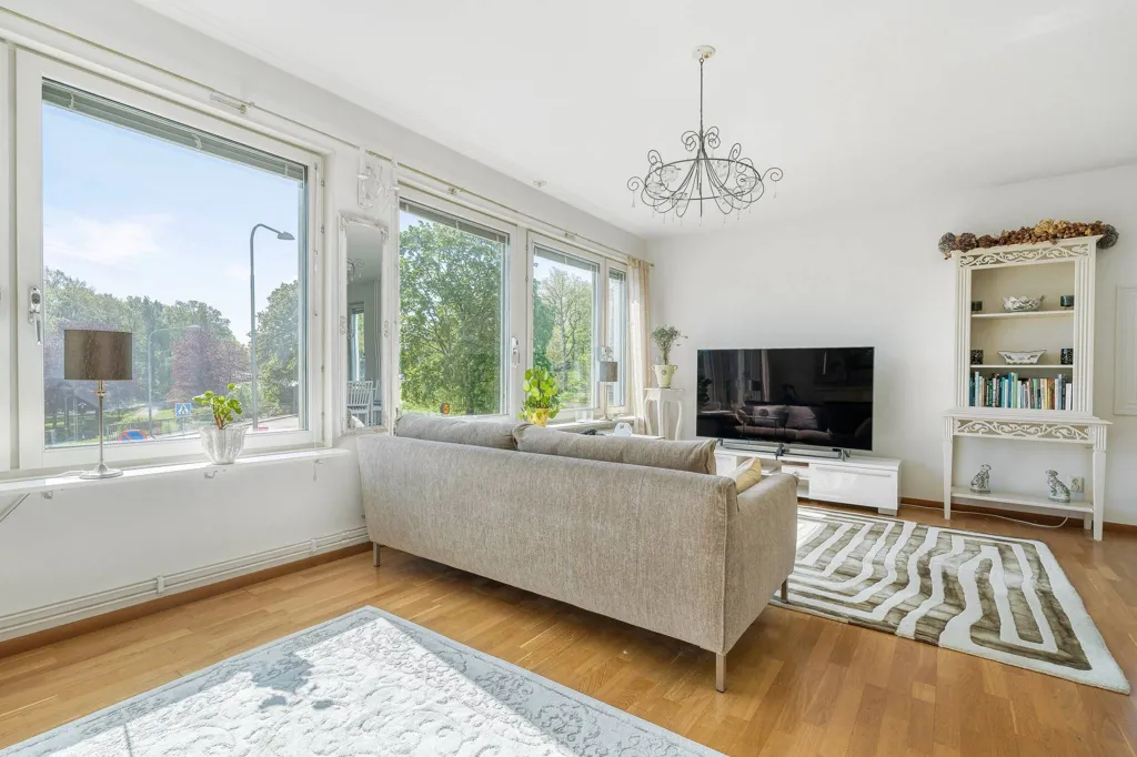 Séjour - Modern Apartment with Balcony near Farsta