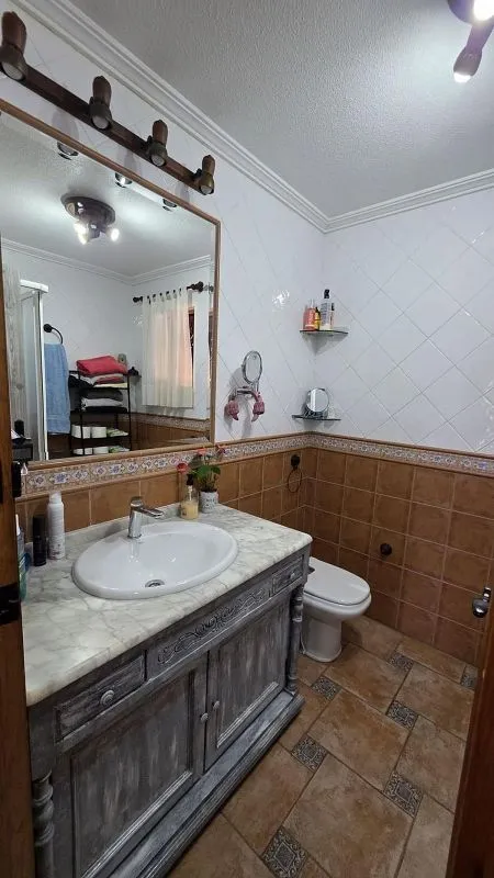 Bathrooms - Chalet with Pool and Terraces in Los Balcones