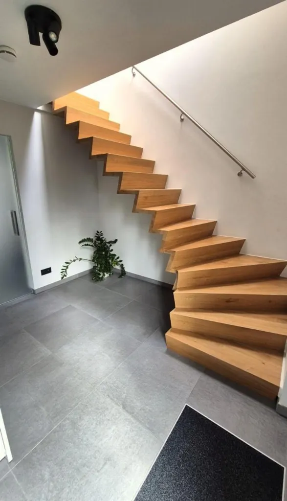 Pièces - Maison 4 Façades avec Terrasse près du Centre d'Izegem