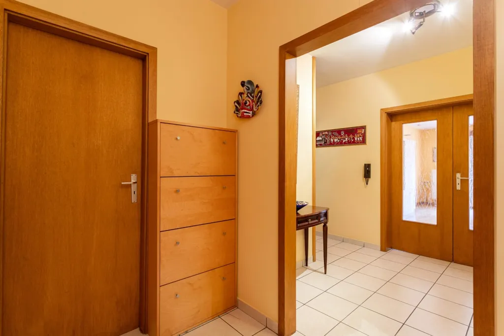 Entrée - Appartement avec Balcons dans le Calme à Ganshoren