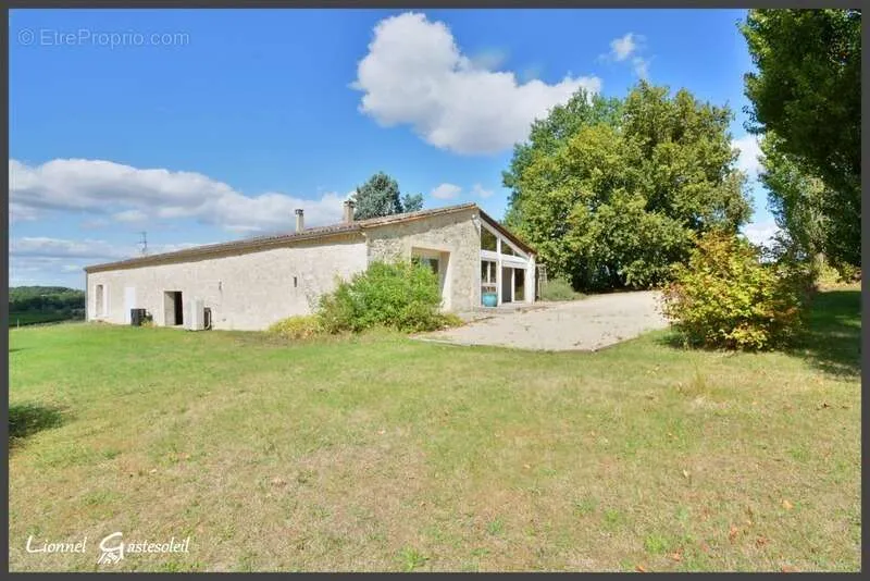 Välivaade - Charming Stone House with Pool in Gironde
