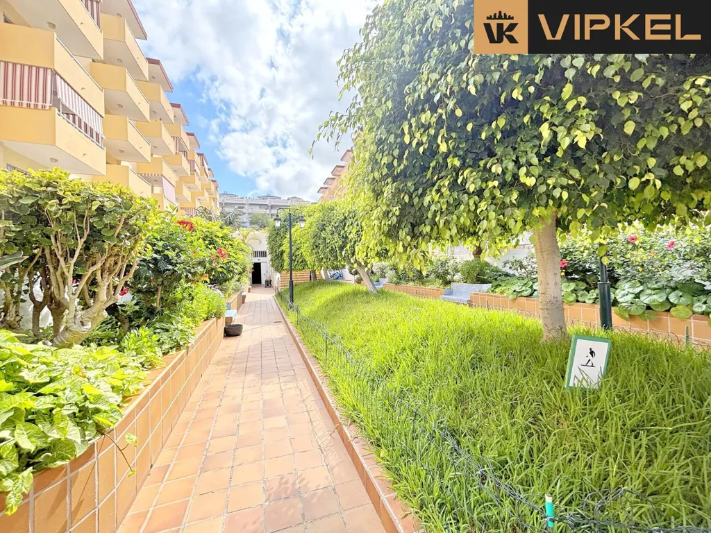 Aed - One-Bedroom Flat with Pool in Los Cristianos