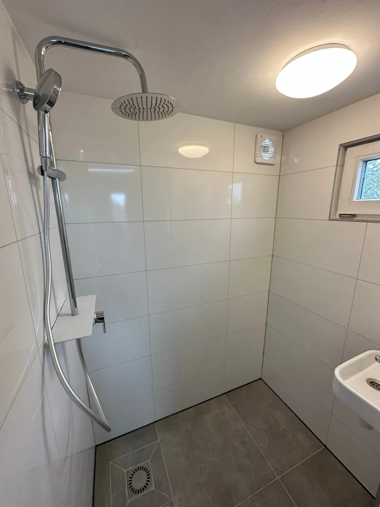 Salles de bain - Studio with Kitchen in Enschede Centre