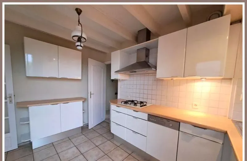 Cuisine - Appartement Duplex avec Vue Dégagée à Dax Centre