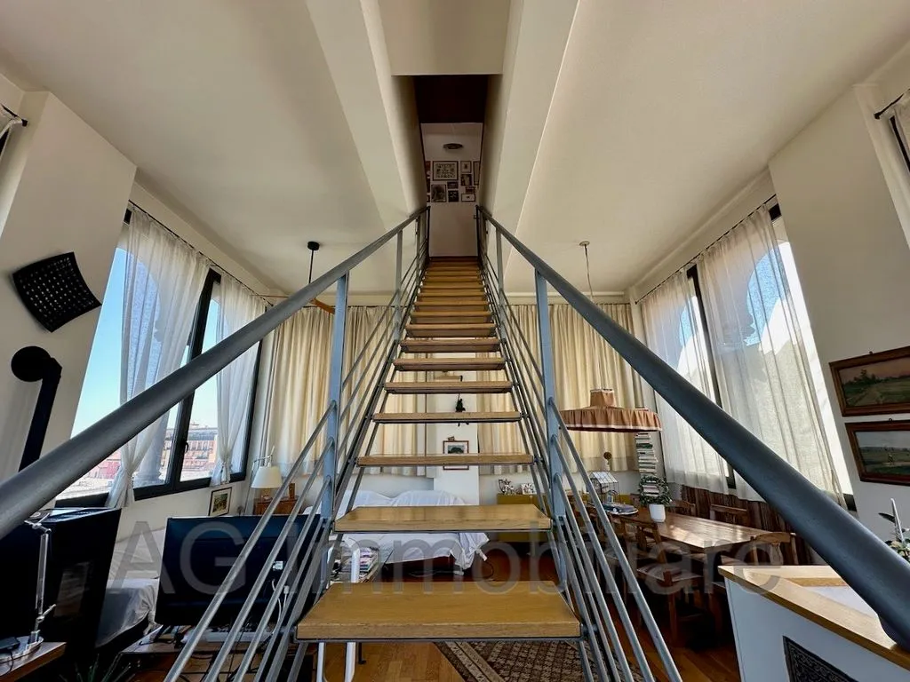 Rooms - Rear-Converted Attico with Balcony in Verbania