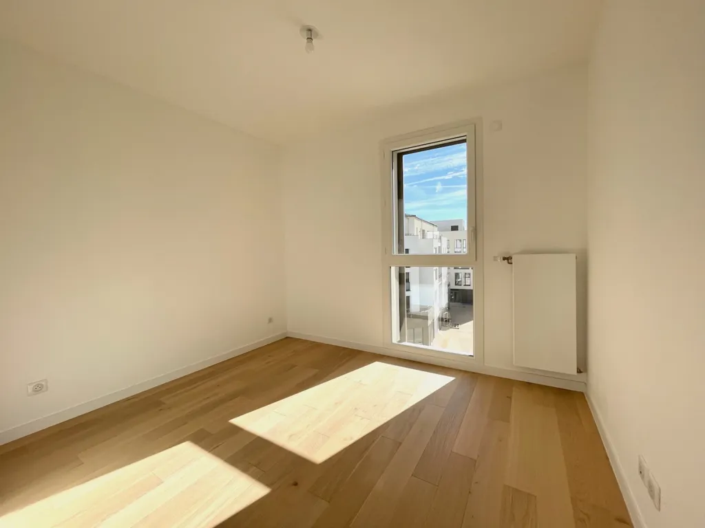 Rooms - Luxury Flat with Terraces in Gex Centre