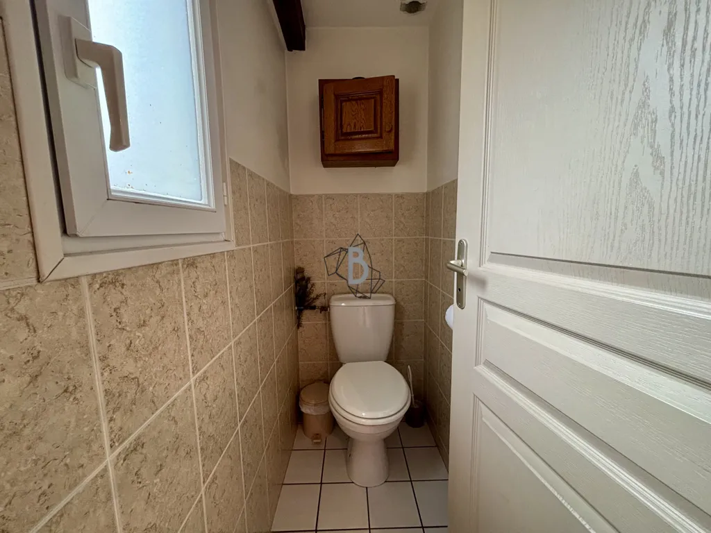 Salles de bain - Ensemble Immobilier avec Deux Logements à Carmaux