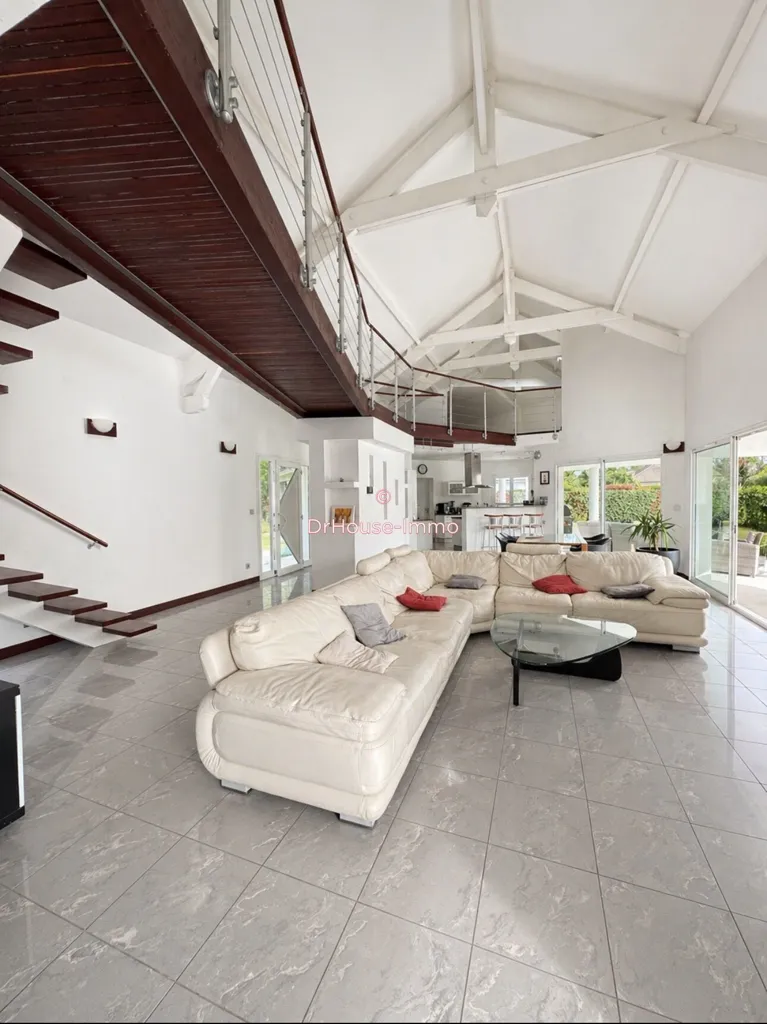 Elutuba - Family House with Pool in Ousse