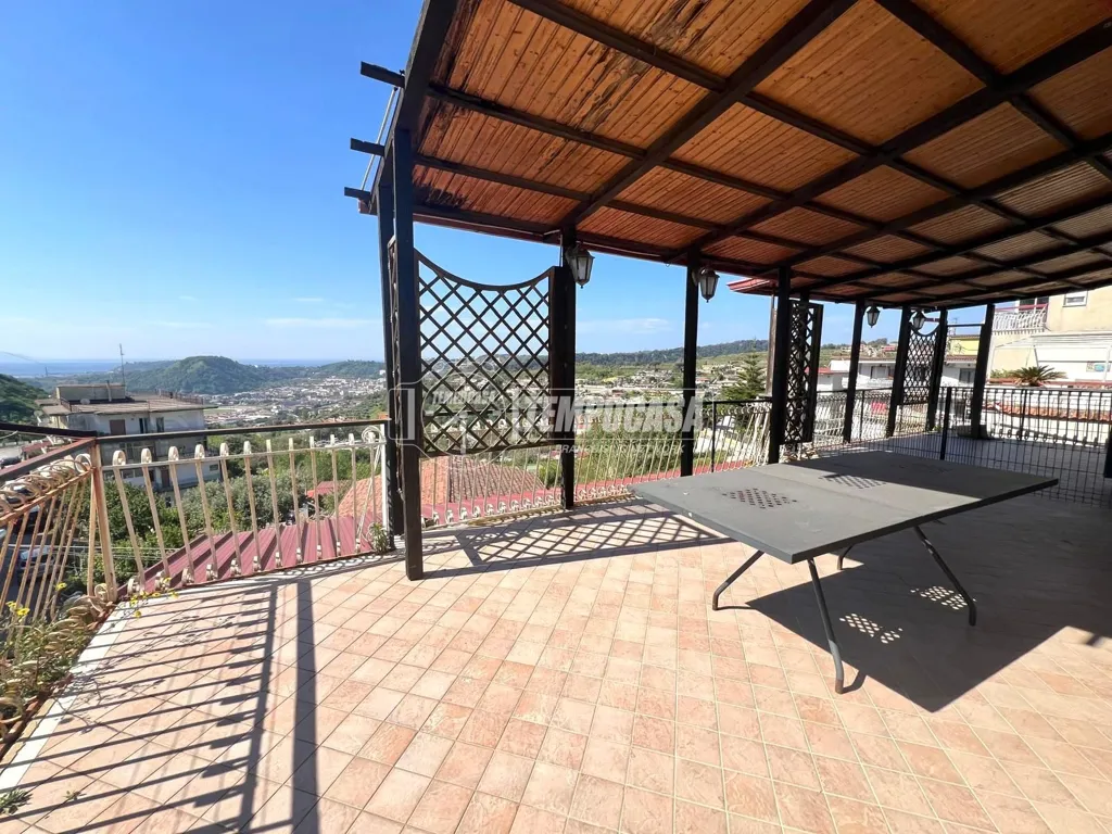Terrass - Attic with Panoramic Terrace in Naples