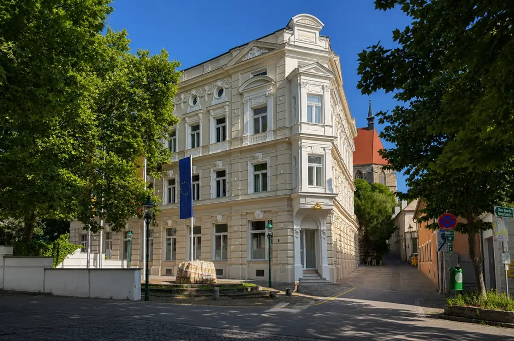 Esterno - 2-Bedroom Flat with High Ceilings in Mödling